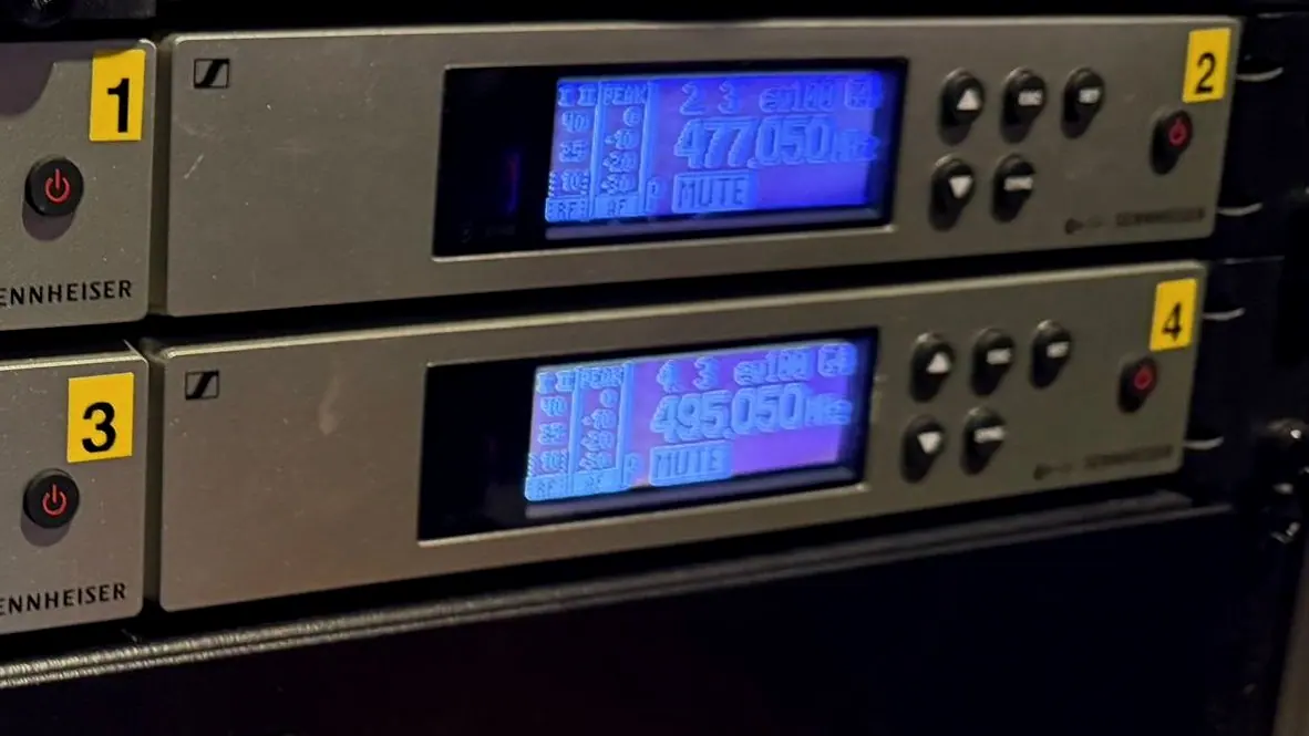 Displej bezdrôtového prijímača Sennheiser